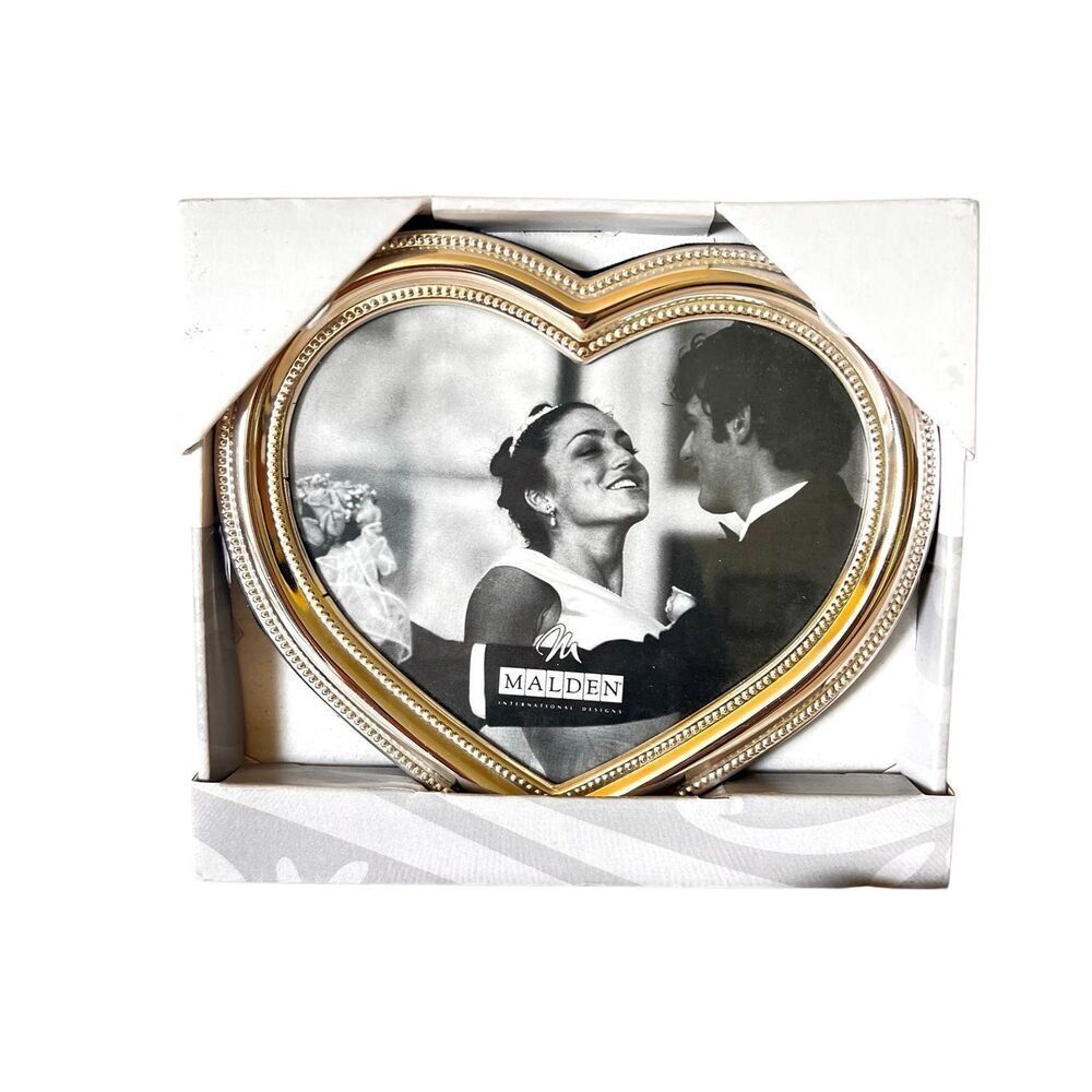 Silver Beaded Heart Shape Frame w Easel by Malden 5X6 Photo Silver Plate New